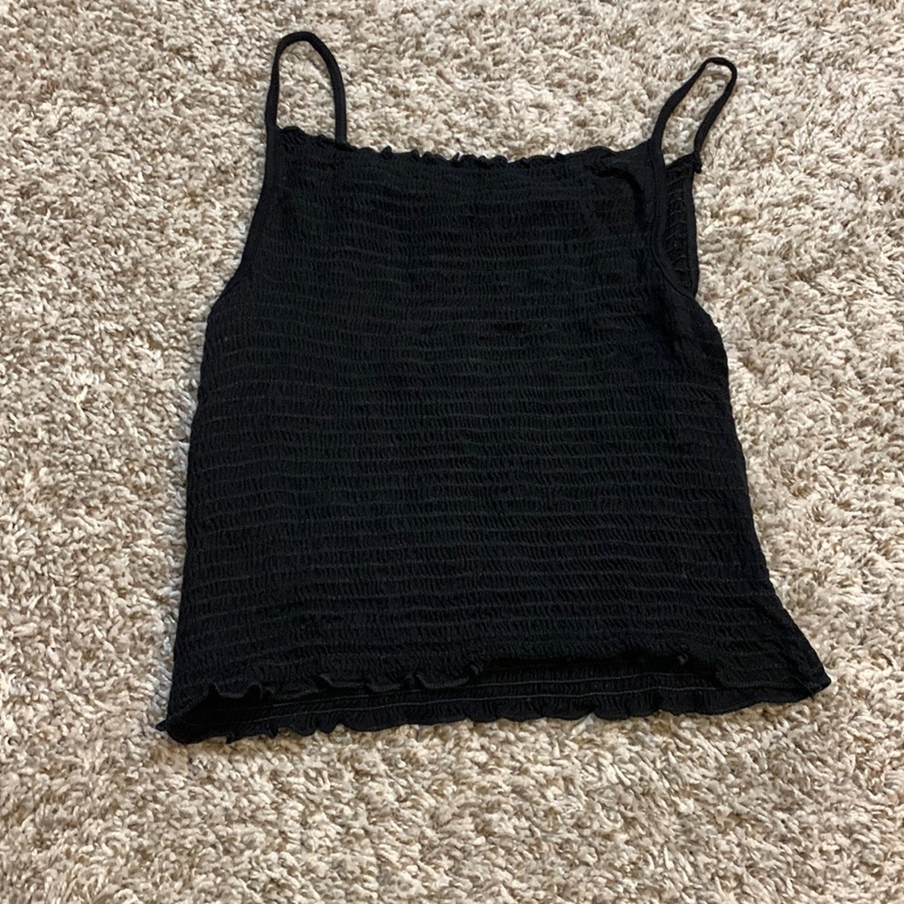 Black crop top tank top